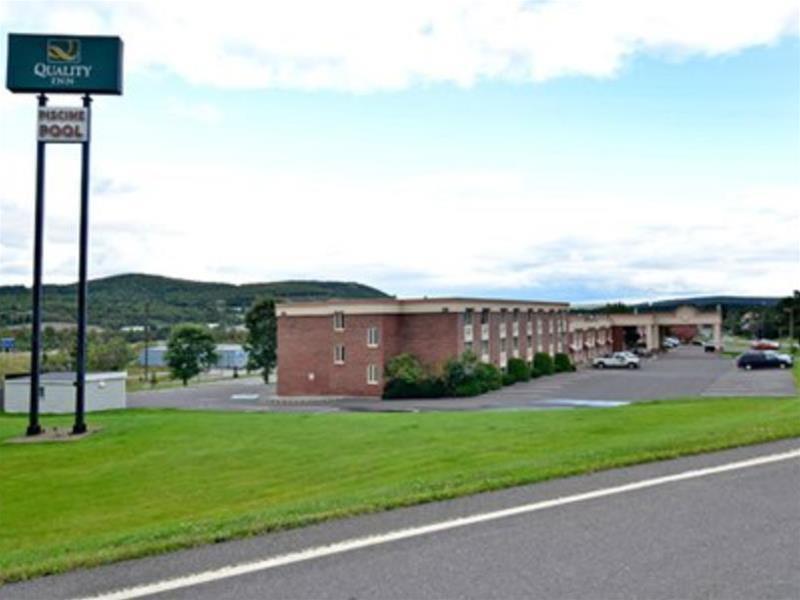 Travelodge By Wyndham Edmundston Extérieur photo
